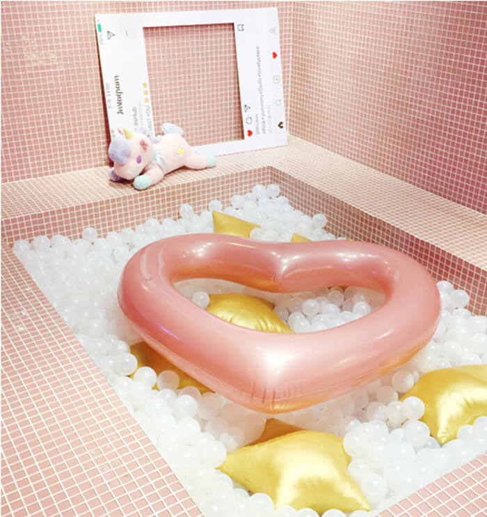lovely pink bathroom design.jpg